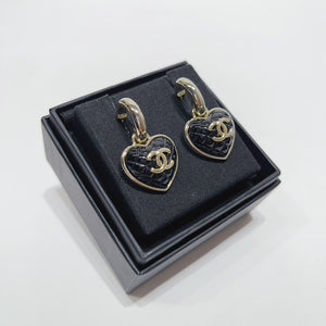 No.4317-Chanel Metal Pendant Heart Earrings