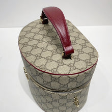 Charger l&#39;image dans la galerie, No.001687-Gucci Londra GG Vanity Case
