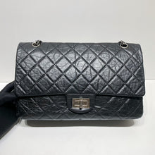 將圖片載入圖庫檢視器 No.001677-2-Chanel Reissue 2.55 Jumbo Flap Bag
