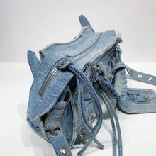 画像をギャラリービューアに読み込む, No.4493-Balenciaga Denim Neo Cagloe XS Handbag
