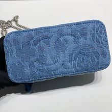 将图片加载到图库查看器，No.4421-Chanel Denim Sweet Heart Vanity With Chain (Unused / 未使用品)
