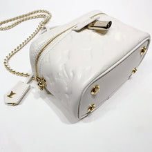 Charger l&#39;image dans la galerie, No.4491-Louis Vuitton Vanity PM Coussin
