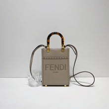 이미지를 갤러리 뷰어에 로드 , No.4299-Fendi Mini Sunshine Shopper Bag
