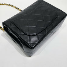 将图片加载到图库查看器，No.4332-Chanel Vintage Timeless Classic Flap Mini 17cm
