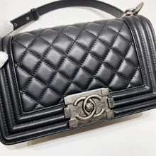 Charger l&#39;image dans la galerie, No.4273-Chanel Calfskin Small Boy 20cm
