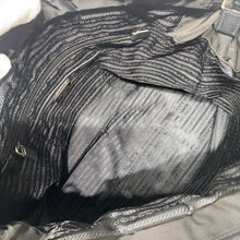 Load image into Gallery viewer, No.4496-Prada Nylon Shoulder Bag
