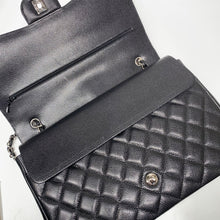 Load image into Gallery viewer, No.003007-Chanel Caviar Timeless Classic Maxi Jumbo Flap Bag
