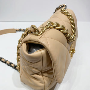 No.4448-Chanel 19 Small Handbag
