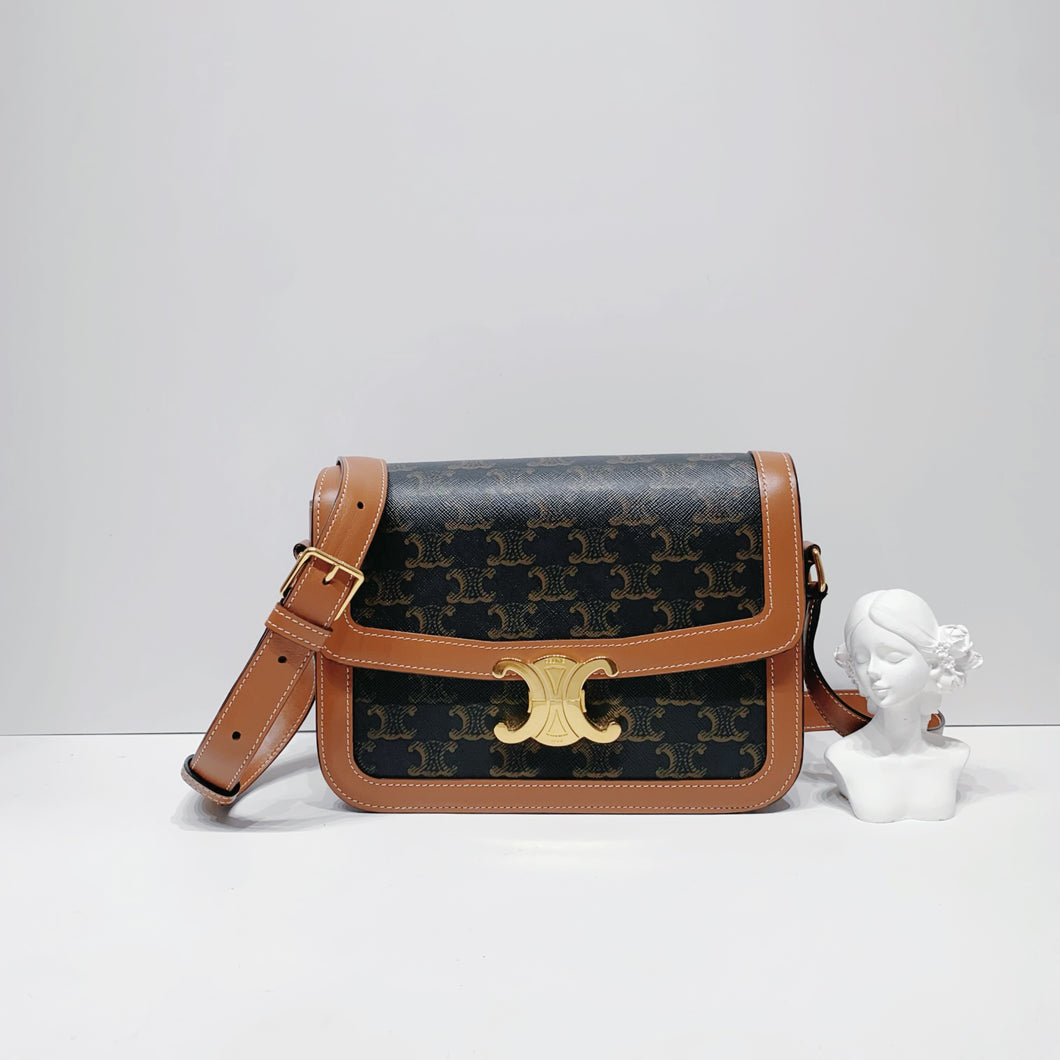 No.4509- Celine Teen Triomphe Bag