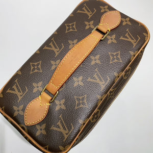 No.4386-Louis Vuitton Nice BB Vanity Case