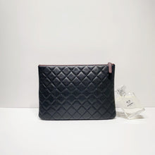 Load image into Gallery viewer, No.4055-Chanel Medium Timeless Classic O Case Clutch
