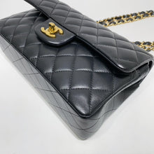 Charger l&#39;image dans la galerie, No.4370-Chanel Small Timeless Classic Flap 23cm
