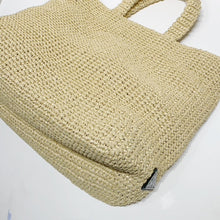 Charger l&#39;image dans la galerie, No.4352-Prada Crochet Tote Bag
