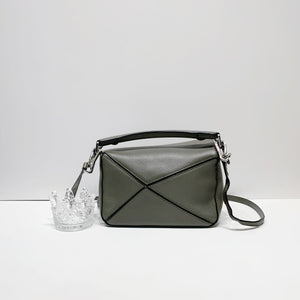 No.4395-Loewe Mini Puzzle Bag