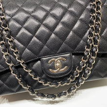 Load image into Gallery viewer, No.003007-Chanel Caviar Timeless Classic Maxi Jumbo Flap Bag
