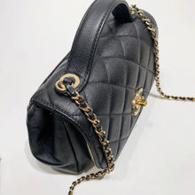 이미지를 갤러리 뷰어에 로드 , No.4259-Chanel Small Business Affinity Flap Bag
