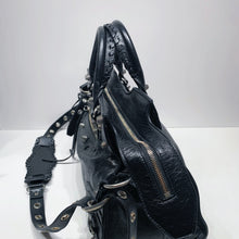 画像をギャラリービューアに読み込む, No.4494-Balenciaga Neo Cagloe Small Handbag

