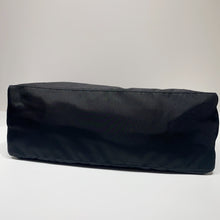 Load image into Gallery viewer, No.4496-Prada Nylon Shoulder Bag
