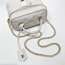 Charger l&#39;image dans la galerie, No.4491-Louis Vuitton Vanity PM Coussin
