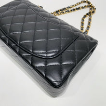 Charger l&#39;image dans la galerie, No.4370-Chanel Small Timeless Classic Flap 23cm
