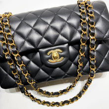 Load image into Gallery viewer, No.4433-Chanel Small Timeless Classic Flap 23cm
