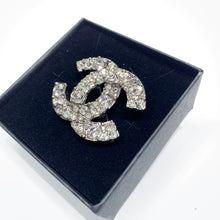 Load image into Gallery viewer, No.02251-Chanel Classic CC Crystal Brooch
