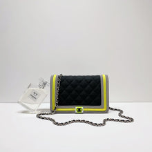 Charger l&#39;image dans la galerie, No.4145-Chanel Fabric Boy Wallet On Chain
