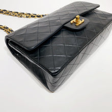 Load image into Gallery viewer, No.4127-Chanel Vintage Lambskin Classic Flap 25cm
