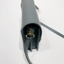 Charger l&#39;image dans la galerie, No.4150-Hermes Roulis Mini
