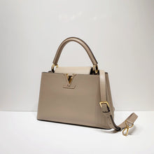 Load image into Gallery viewer, No.4236-Louis Vuitton Capucines MM
