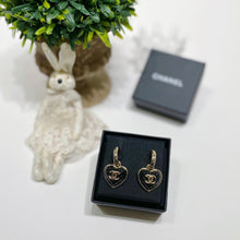 Load image into Gallery viewer, No.4164-Chanel Metal Pendant Heart Earrings
