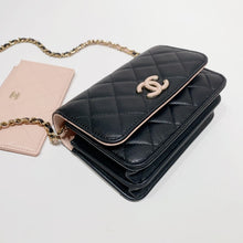 Charger l&#39;image dans la galerie, No.4168-Chanel Sunset Boulevard Clutch With Chain
