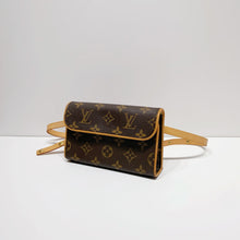 이미지를 갤러리 뷰어에 로드 , No.4184-Louis Vuitton Monogram Pochette Florentine Belt Bag
