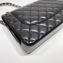 將圖片載入圖庫檢視器 No.4191-Chanel Lambskin Classic Jumbo Double Flap Bag
