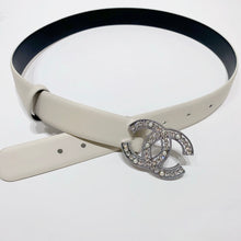 이미지를 갤러리 뷰어에 로드 , No.4196-Chanel Crystal Pearl &amp; Leather Coco Mark Belt
