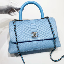Load image into Gallery viewer, No.4209-Chanel Python Small Coco Handle
