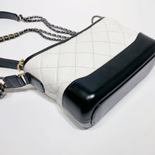 Load image into Gallery viewer, No.4085-Chanel Small Gabrielle Hobo Bag
