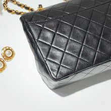 将图片加载到图库查看器，No.3893-Chanel Vintage Lambskin Flap Bag
