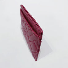 Load image into Gallery viewer, No.4216-Chanel Diamond CC Duo Card Holder
