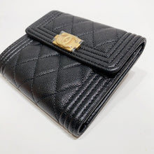 将图片加载到图库查看器，No.001656-2-Chanel Caviar Small Boy Flap Wallet (Brand New / 全新貨品)
