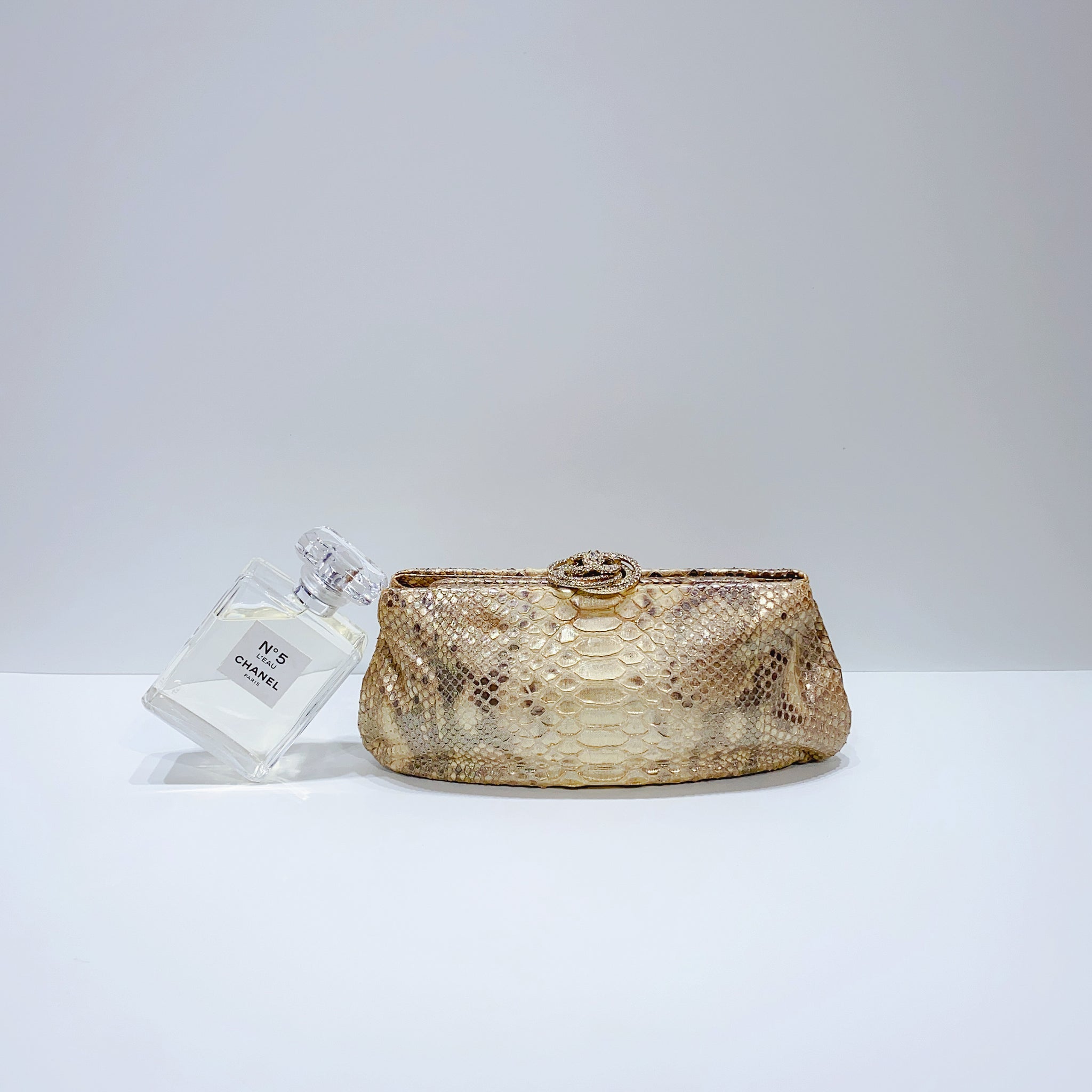 No.3830-Chanel Python Croisette Exotic Clutch Bag – Gallery Luxe