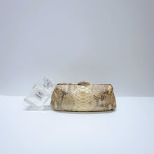 이미지를 갤러리 뷰어에 로드 , No.3830-Chanel Python Croisette Exotic Clutch Bag
