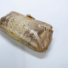 画像をギャラリービューアに読み込む, No.3830-Chanel Python Croisette Exotic Clutch Bag
