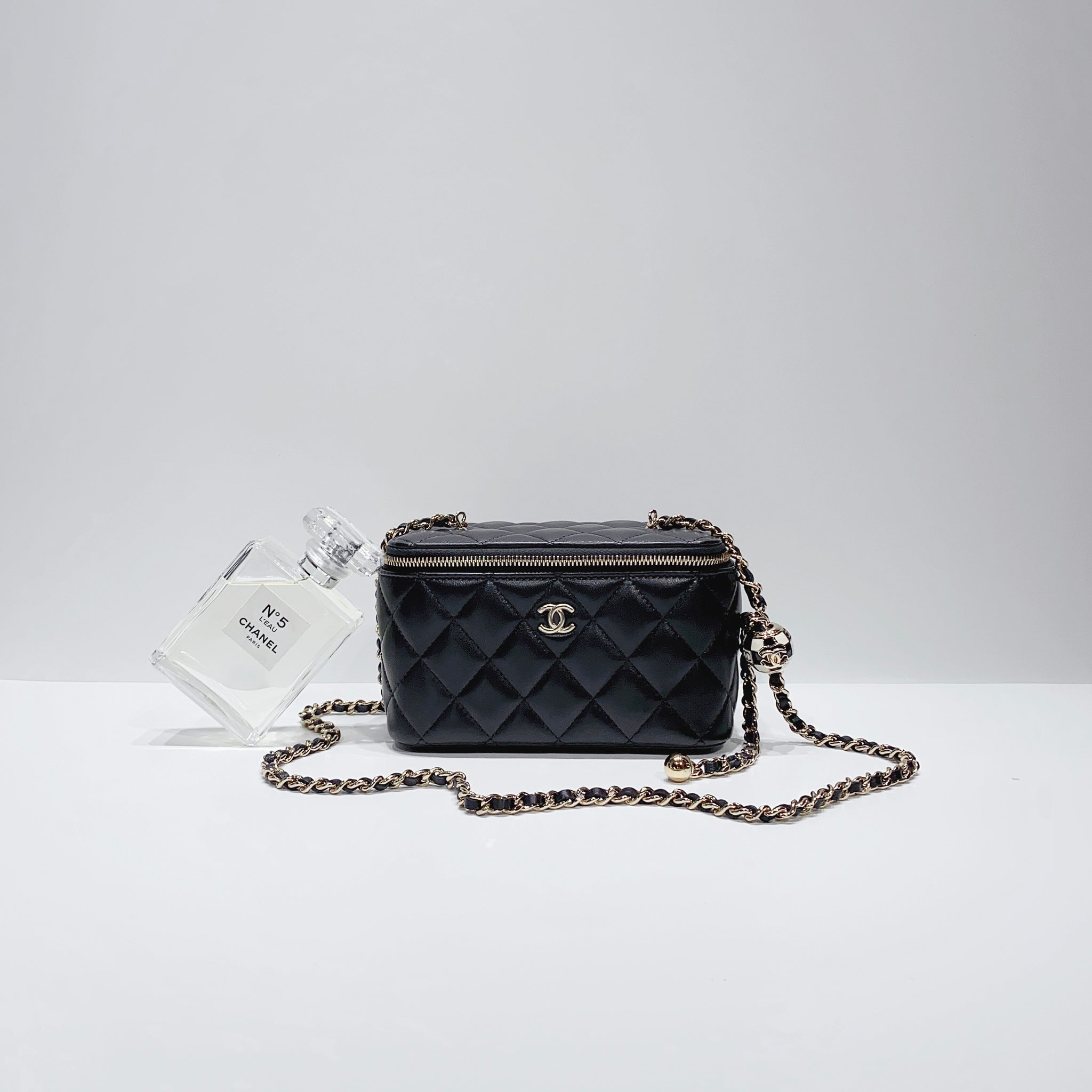 No.3878-Chanel Pearl Crush Vanity With Chain (Unused / 未使用品