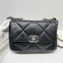 将图片加载到图库查看器，No.4297-Chanel 19 Small Handbag
