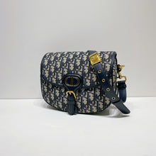 Load image into Gallery viewer, No.4296-Dior Medium Bobby Bag
