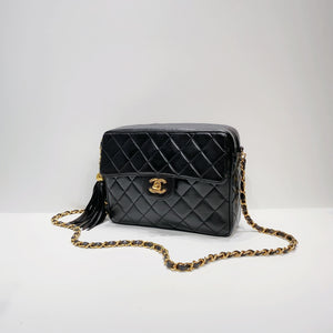 No.3945-Chanel Vintage Lambskin Turn-Lock Camera Bag