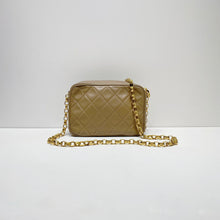 Load image into Gallery viewer, No.001672-1-Chanel Vintage Timeless CC Camera Bag
