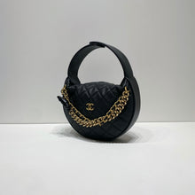 將圖片載入圖庫檢視器 No.4304-Chanel Chain Bow Purse With Chain (Brand New / 全新貨品)
