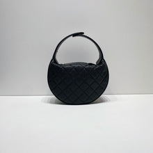 将图片加载到图库查看器，No.4304-Chanel Chain Bow Purse With Chain (Brand New / 全新貨品)
